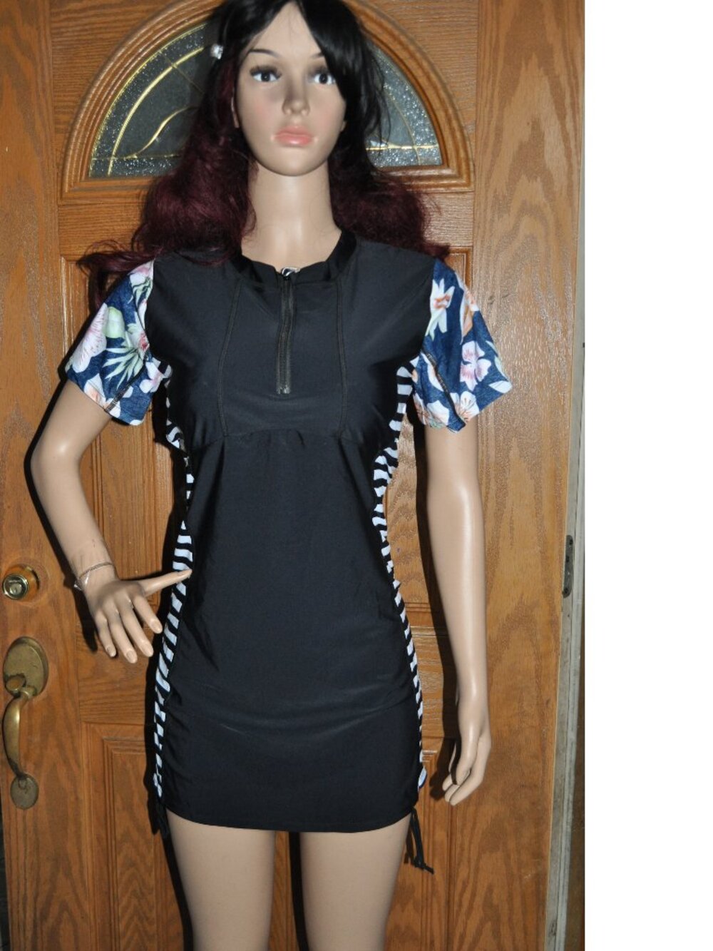 Women's Rash Guard One Piece Swimsuit Zipper Short Sleeve Swim Dress size XL